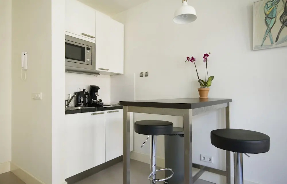 Bright & Great Apartment In Jordaan Area