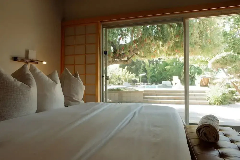 Villa Mountain Getaway with a Pool Hot Tub 5 Beds