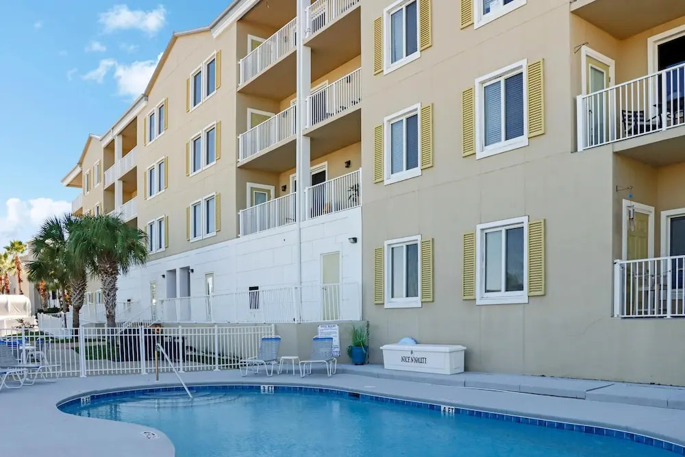 The Villas #302 by Pristine Properties Vacation Rentals