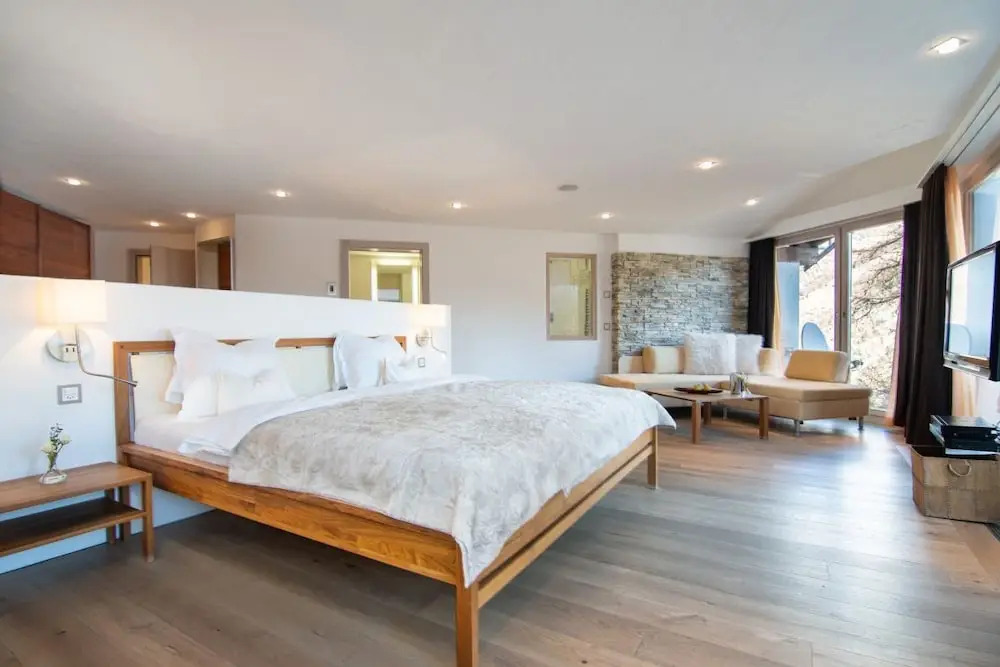 Waldhotel Fletschhorn Private Whole Hotel in Saas-Fee 360 Alpine Views & Sauna