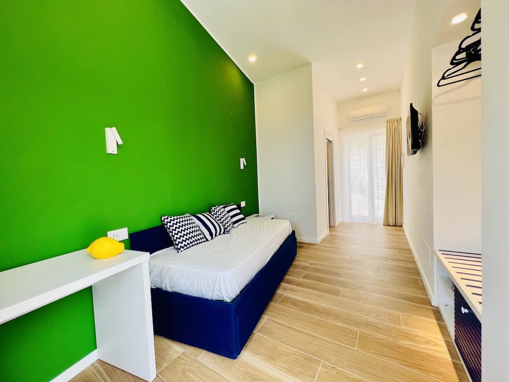 YourHome - Relais Loggia Li Galli