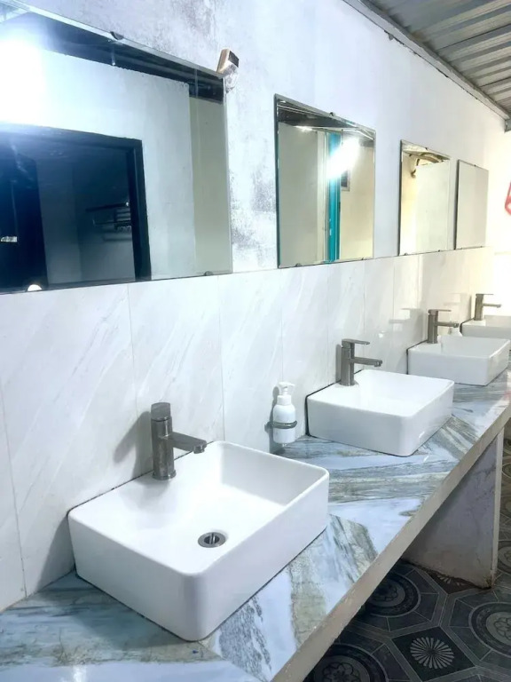 Apatuxay Vientiane Hostel