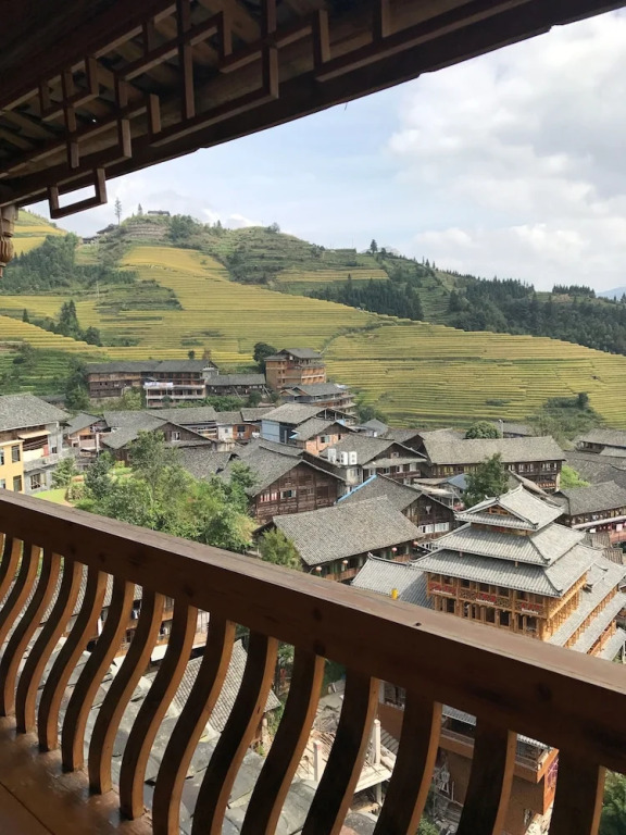 Longsheng Pingan Hotel