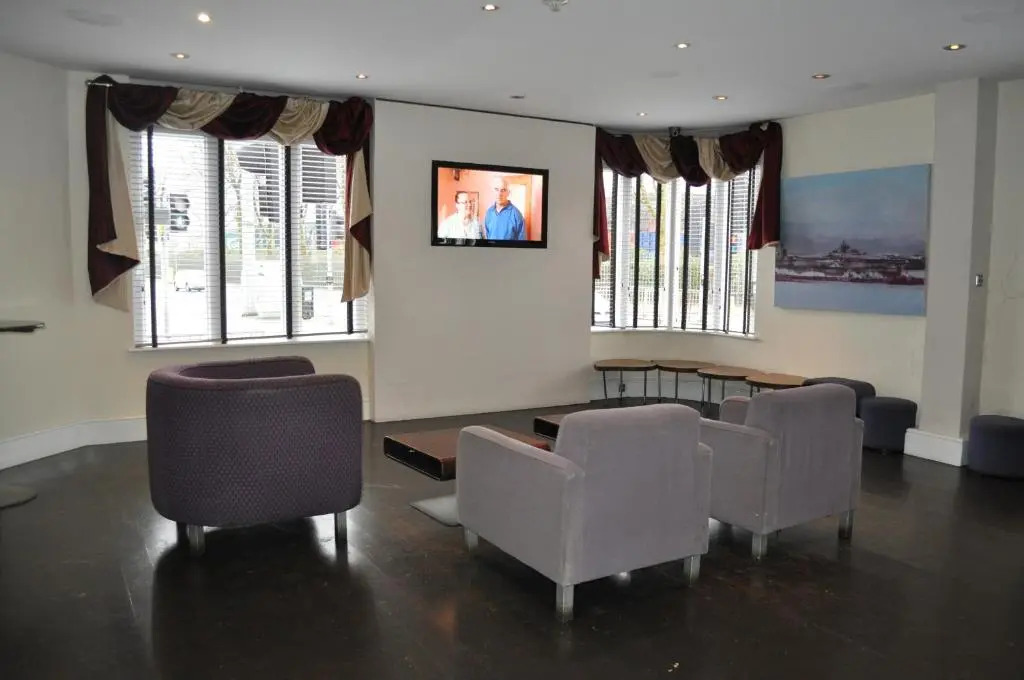 Best Western The Plough Hotel