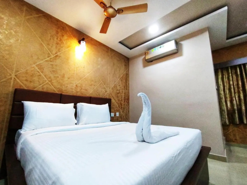 Omatra V Suites Electronic City