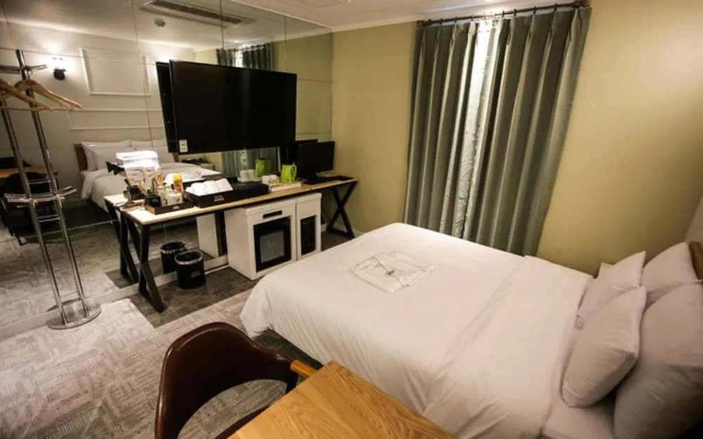 Hotel Avenue