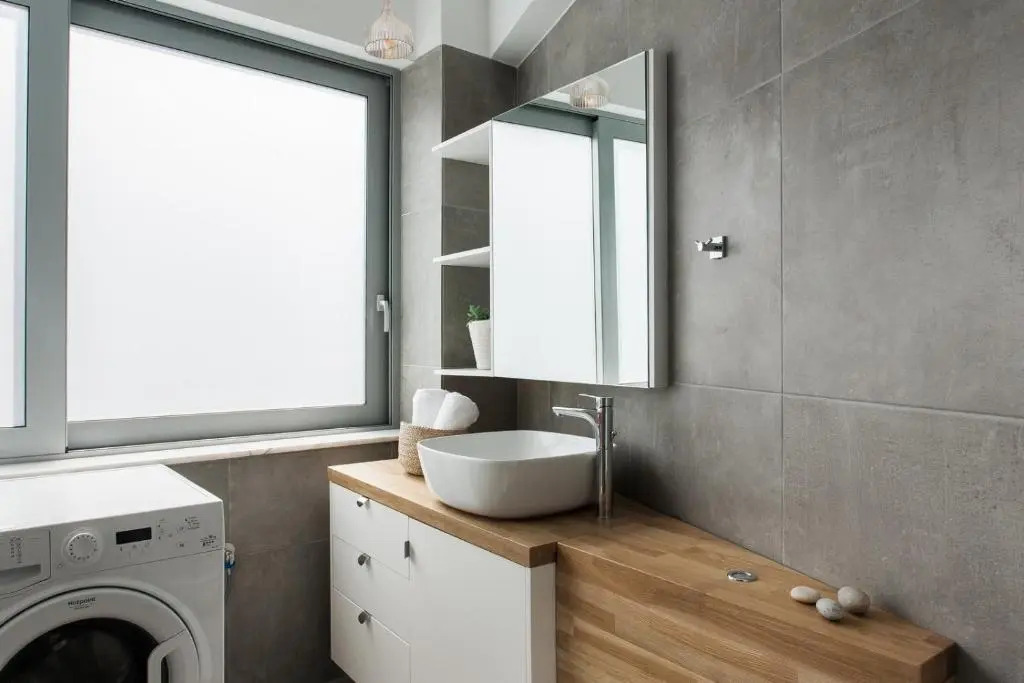 Modern chic apartment, central Athens (Ermou st)
