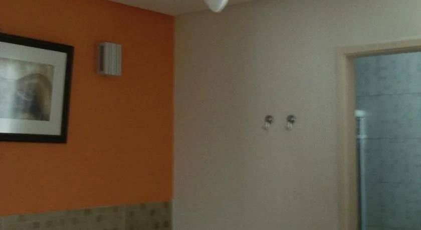 Hotel Ellegance