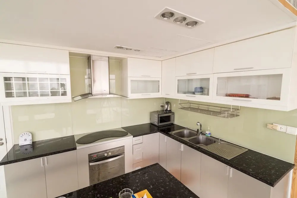 Luxury Penthouse 4BRS City Centre