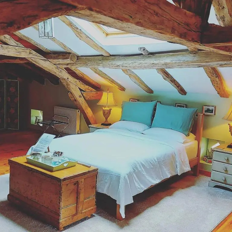 Les Cèdres