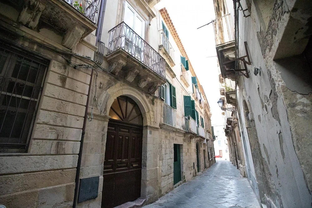 Seaview Design Homes in Ortigia by Wonderful Italy