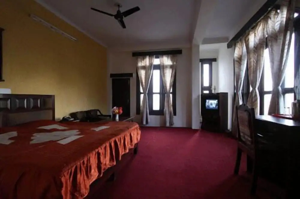 Shining Star Resort