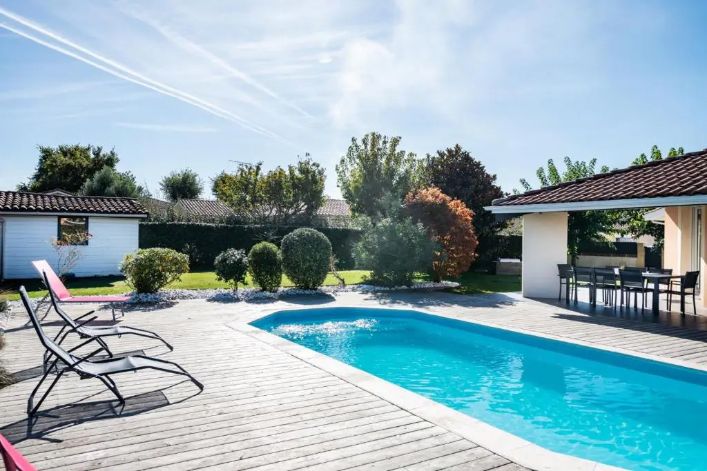 Frenchyhomes☆villapiscine☆8pers☆centrebassin