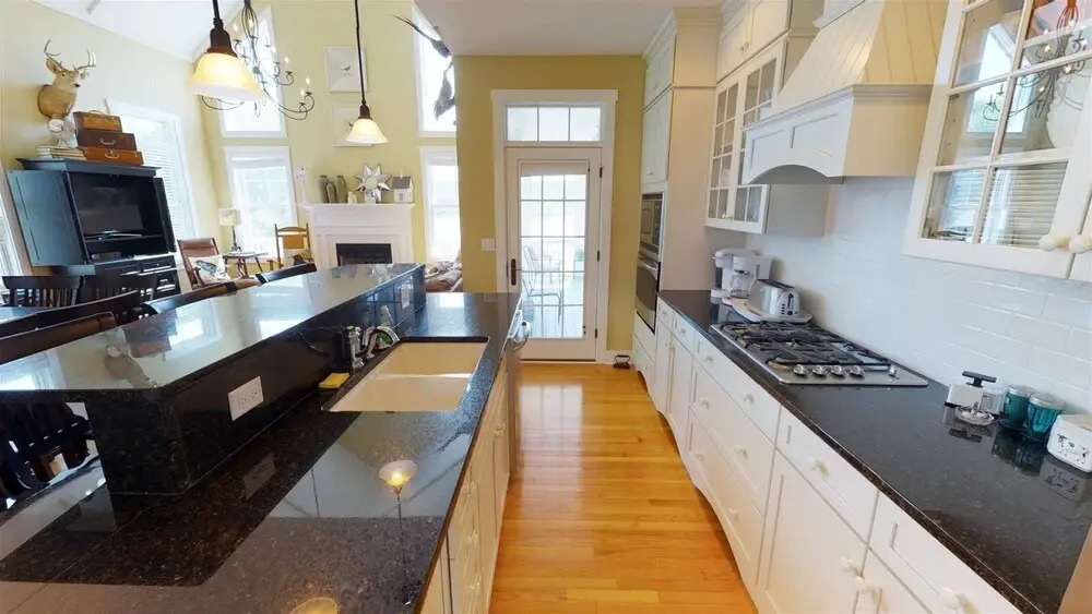 River House 1W