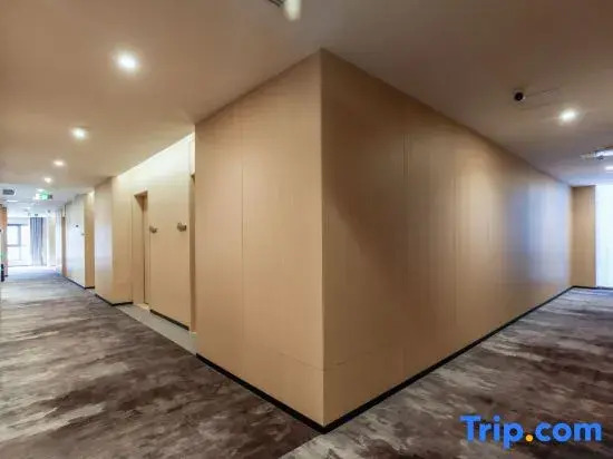 JiaTu Smart Select Hotel