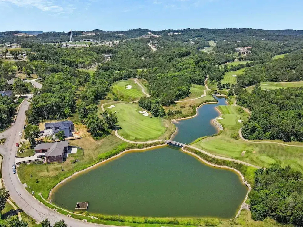Villa at the Hills - A Grand Branson Vacation 4 BDR Golf Resort Villa