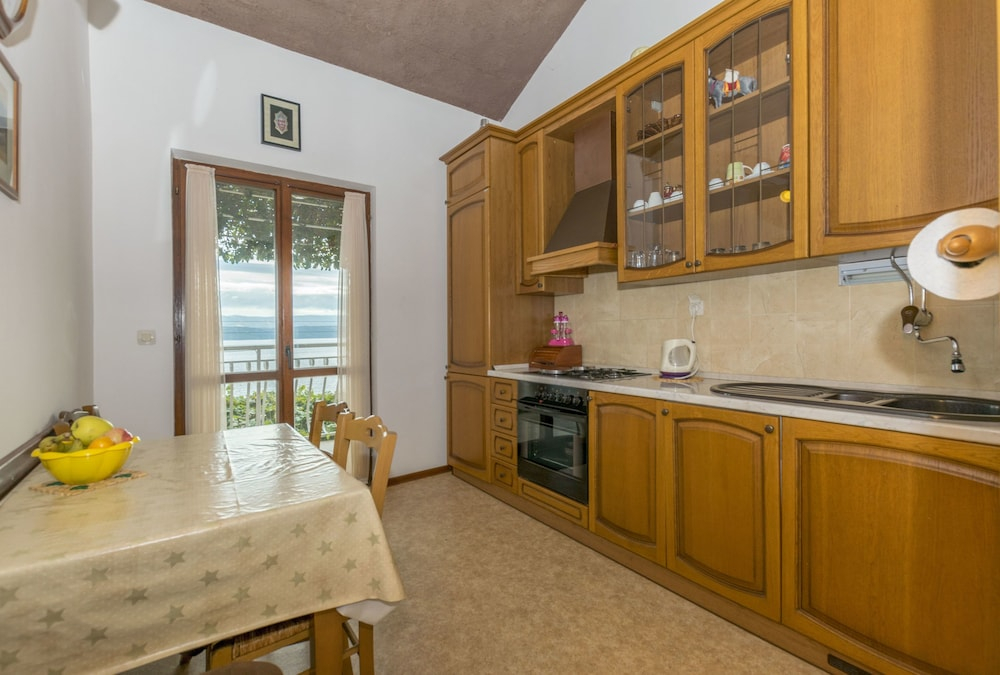 Apartments Neno