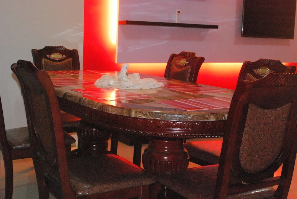 Premiere Haven at Shell Residences