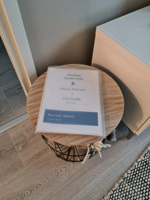 RovaKoti - luxury Nordic Suite in center with sauna & covered parking