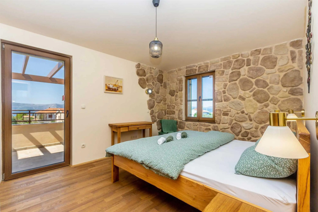 Rustic Villa Bellamare
