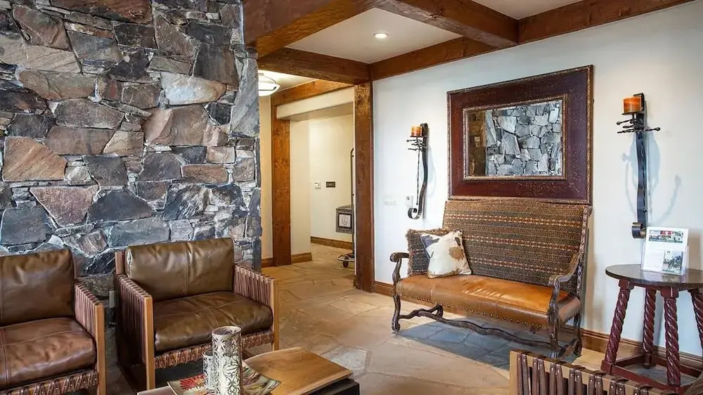 Grand Lodge - 1 Bedroom Studio #204 - Ski-in/ski-out by Deer Valley Resort