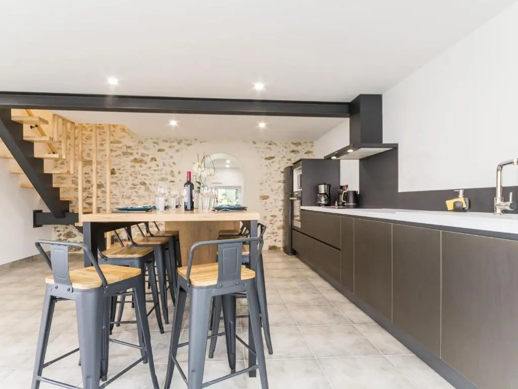 Maison calme, rénovée, proche Clisson - 3 chambres, terrasses, jardin, pétanque, stationnement privé - FR-1-306-1208