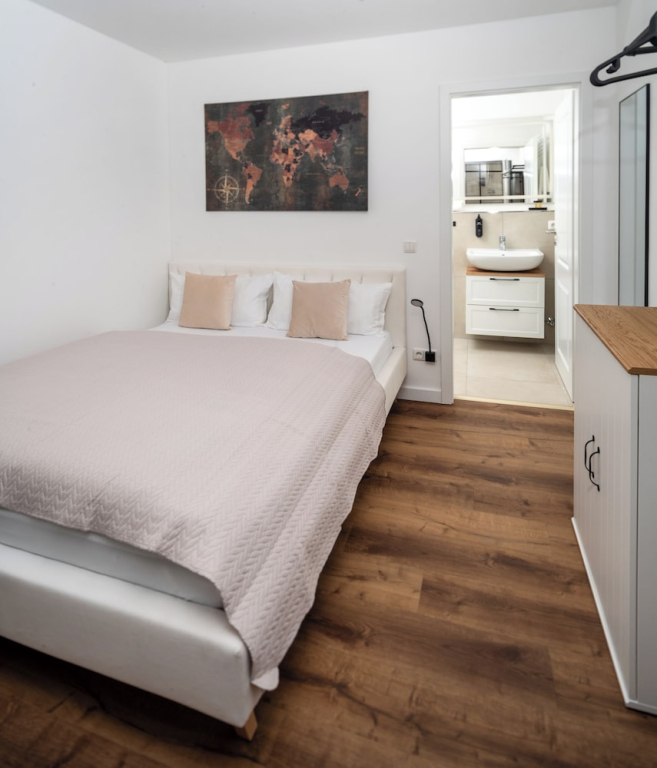 Cozy 9 Hotel