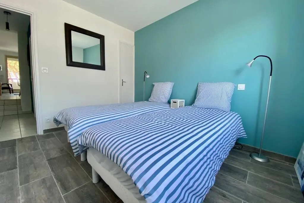 Cosy appt 4* face à Pontaillac - parking & WIFI
