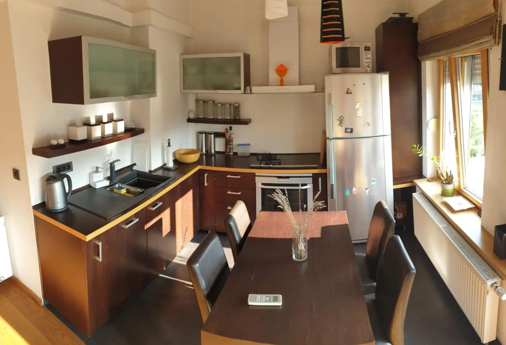 Parkview apartment in Zagrebs favorite neighborhood