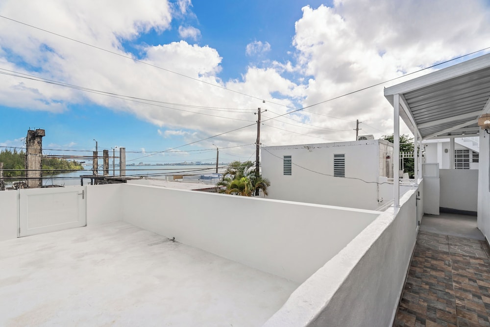 63 Bay View by Otium