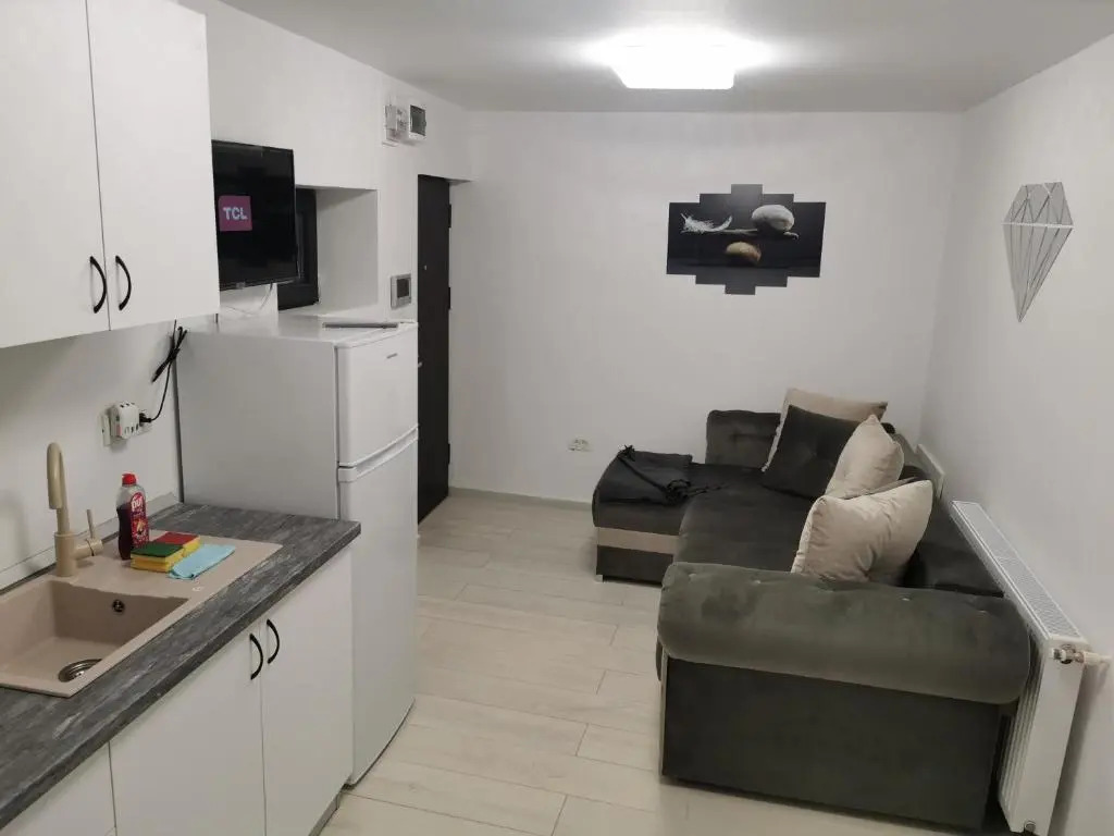 Jolie Luxury Apartments II