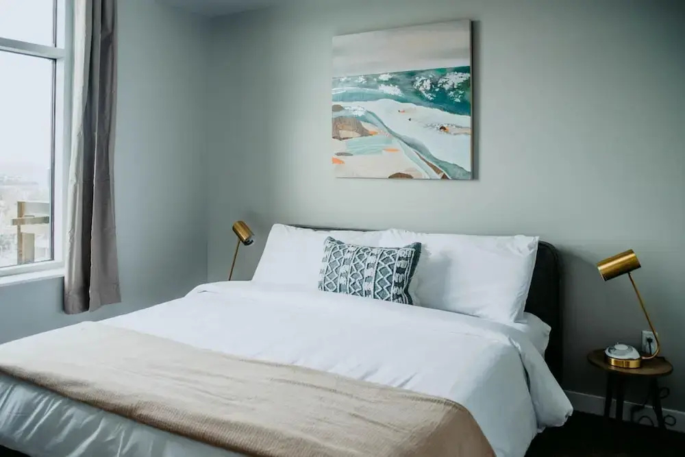 Nashville Sophisticated 1BD 1BA Apartment