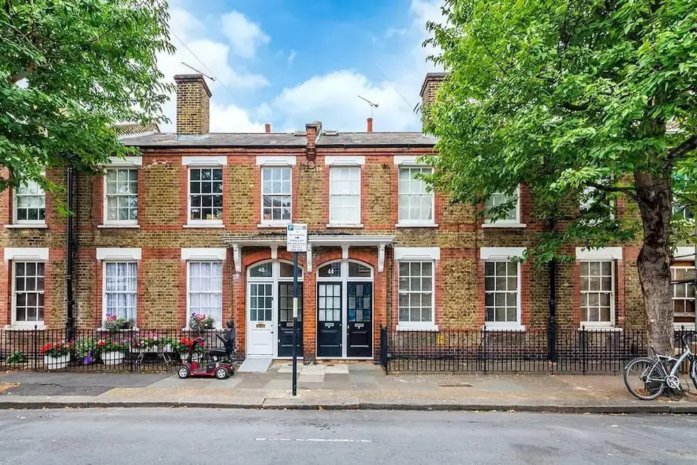 Lovely 2BR Garden Flat in Battersea