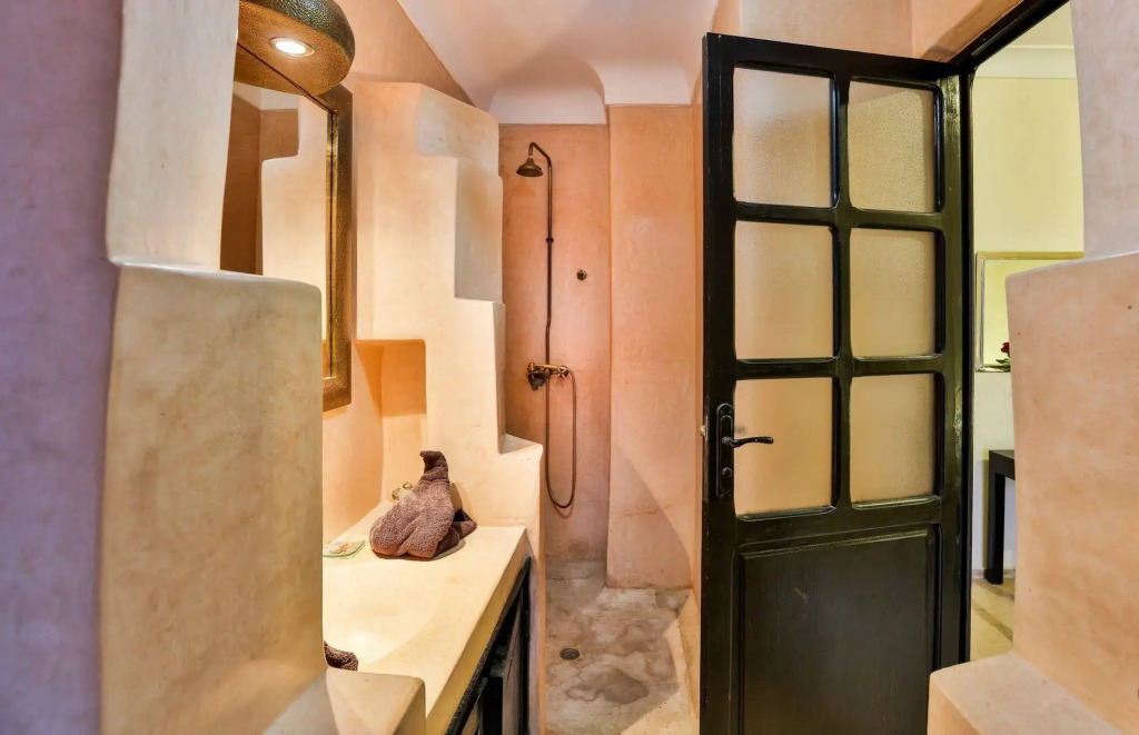 Riad Alboraq