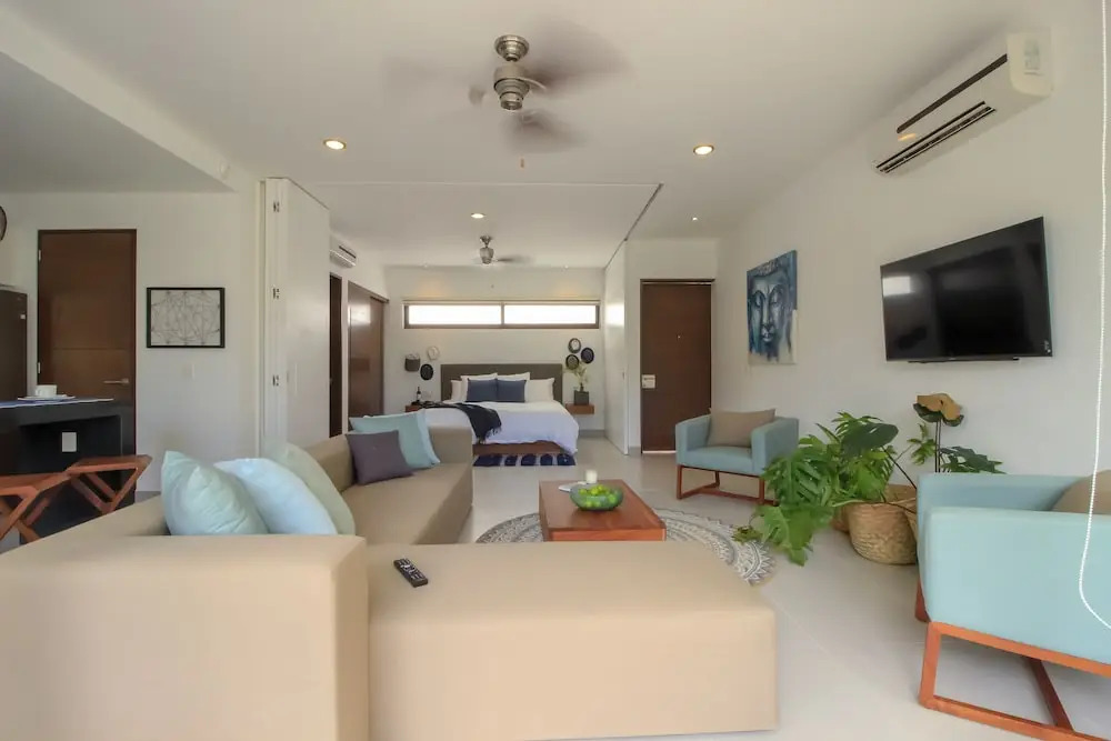 Luxury Loft w Balcony Akumal by Olahola