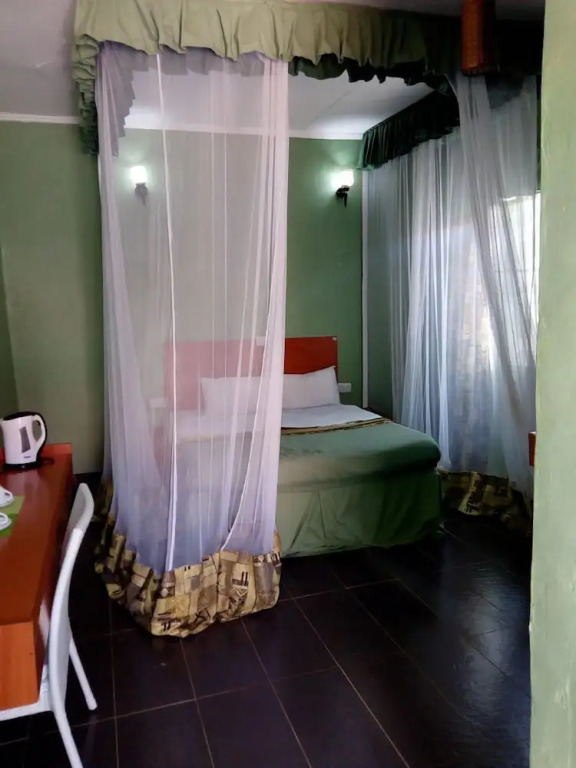 Savannah Lodge Nguluni