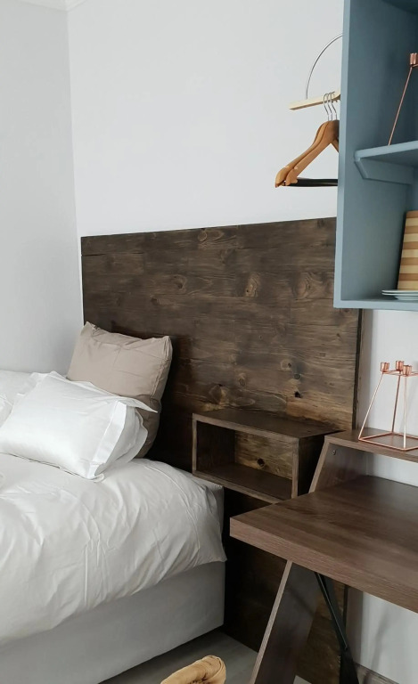 Emmaus Single Room