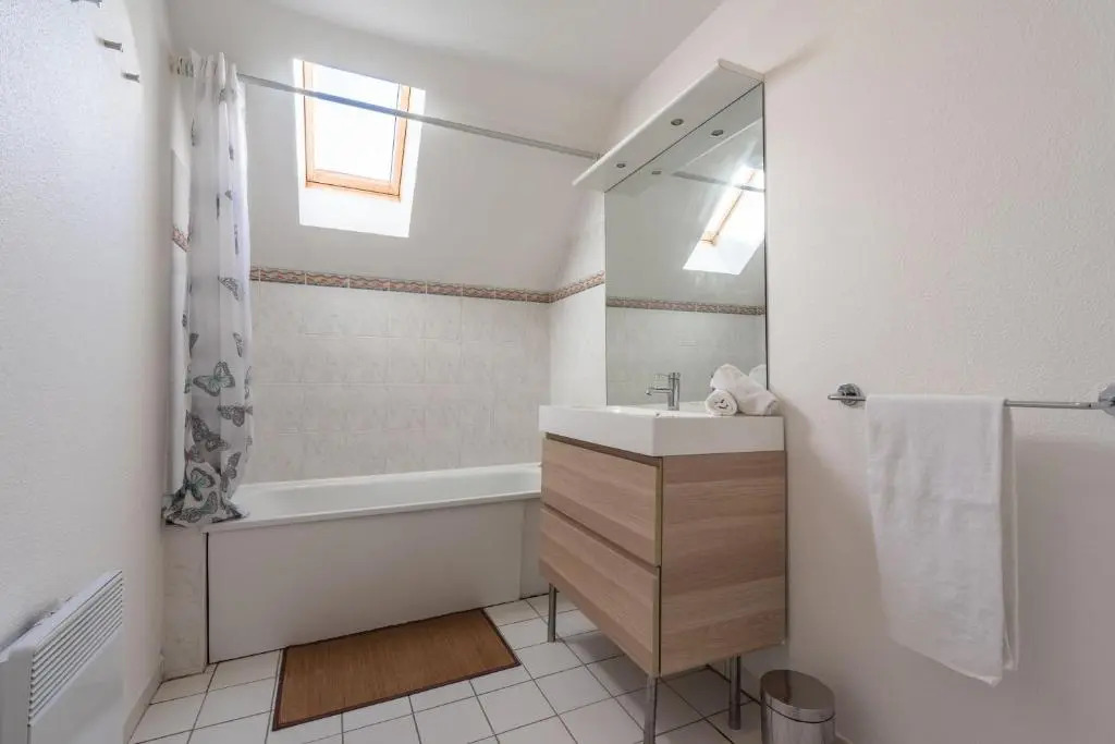 Guest house next to Disneyland and Paris BMYGUEST