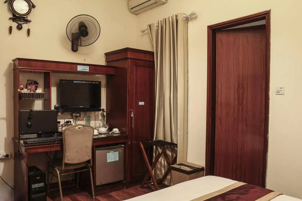 A25 Hotel - 67 Nguyen Truong To