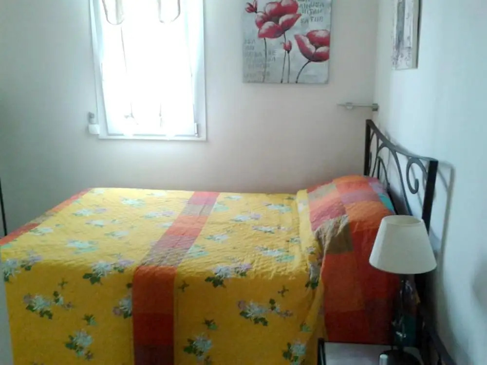House With 2 Bedrooms In Martigues With Enclosed Garden And Wifi