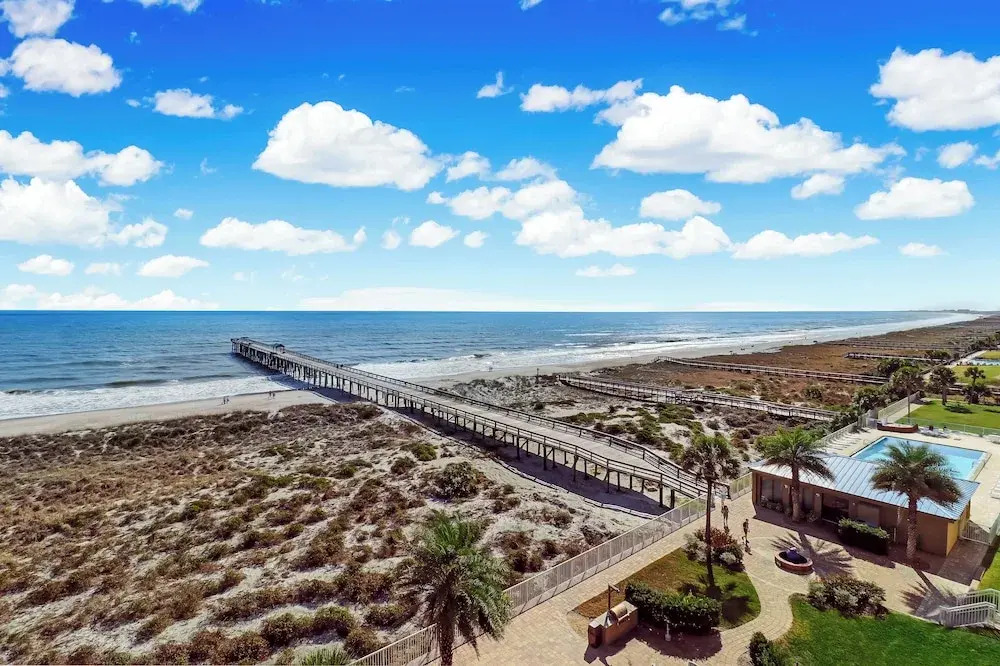 672 Amelia By The Sea