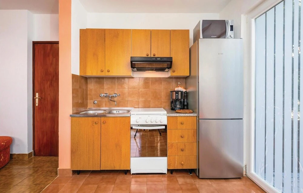Beautiful Apartment in Labin-ravni With 1 Bedrooms and Wifi