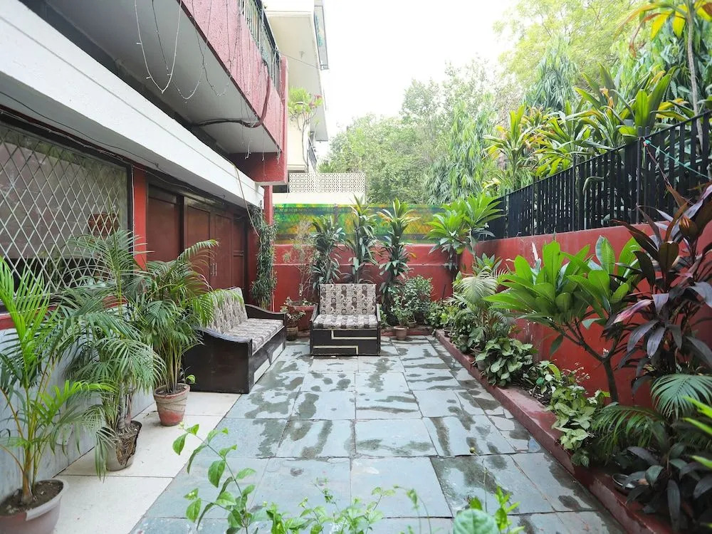 OYO 14908 Chirag Residency