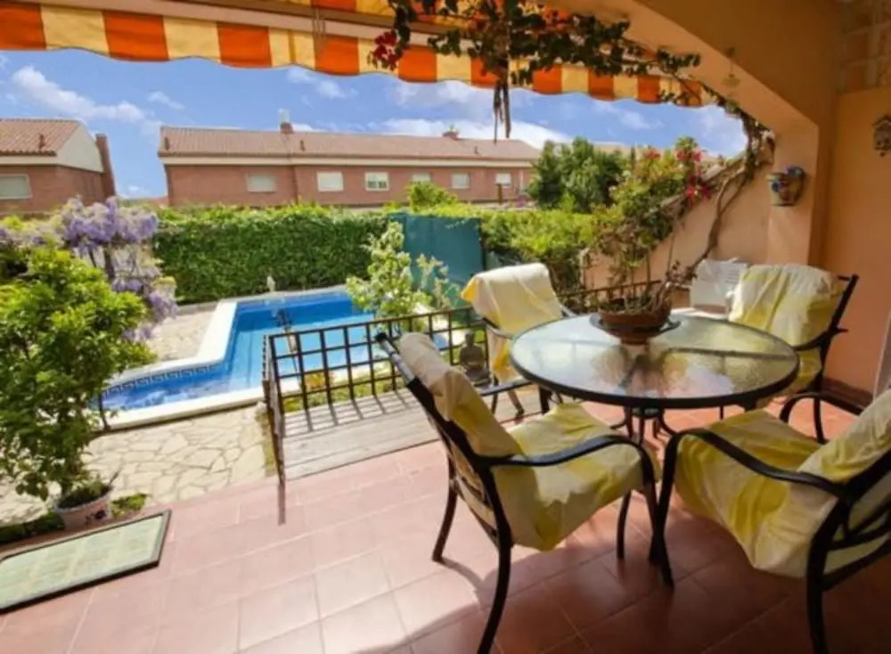 Villa Vista a la Piscina Para 8 Personas en Cambrils