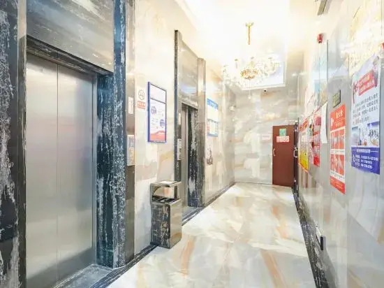 Jingxi Saint Paul Hotel (Longtan Wetland Park Branch)