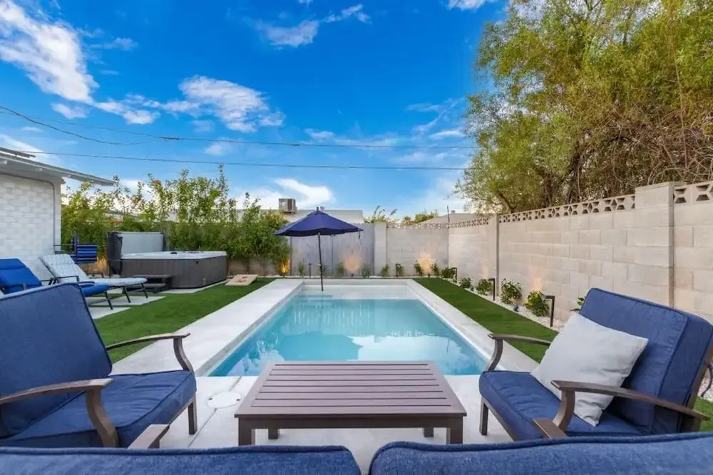 The Crown Azul 2 Masters New Pool Spa Office