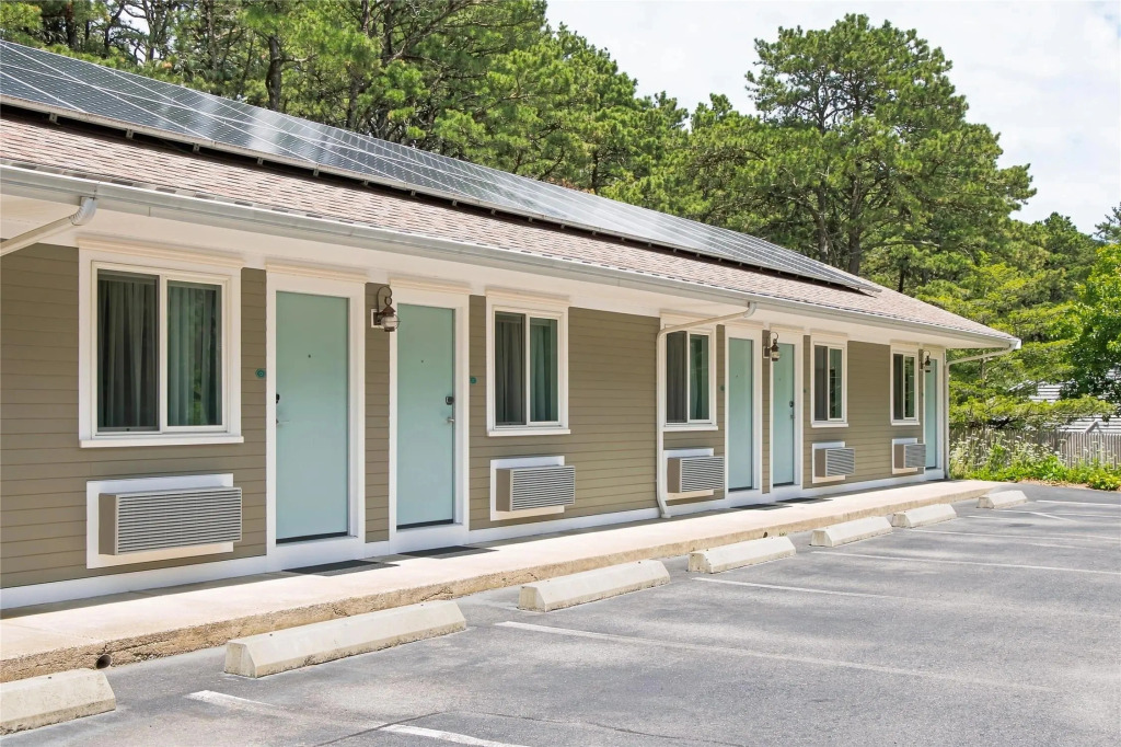 Wilder Inn South Wellfleet, Outset Collection by Hilton