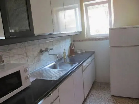 Esther Apartment