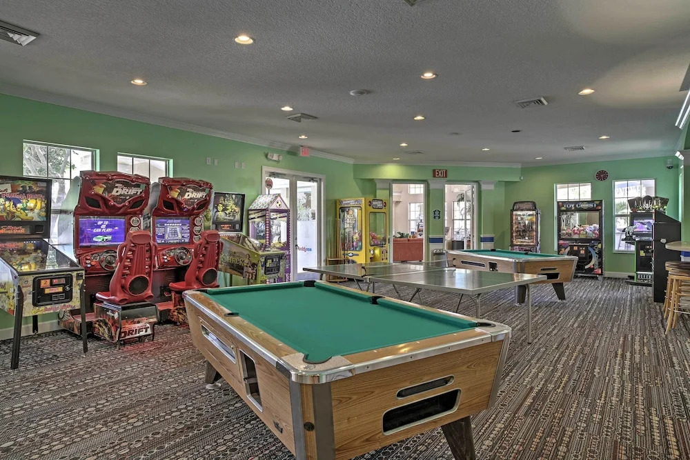 6 Mi to Disney World: Condo w/ Community Perks!
