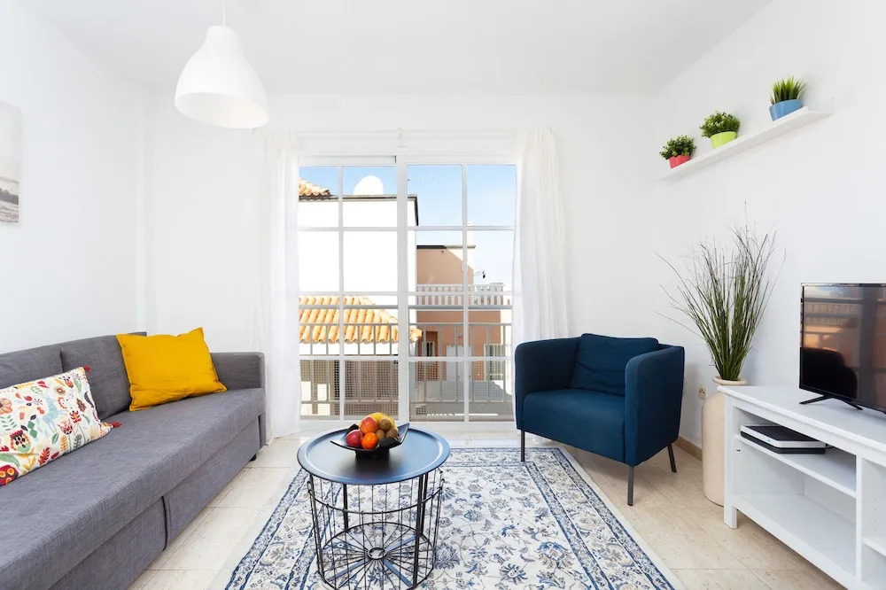 Charming Sunset Apartment